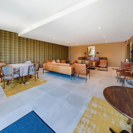 Magnificent In Neuve With Terrace * Bourseigne-Neuve
