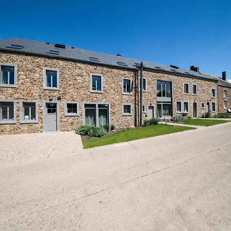 Magnificent In Neuve With Terrace Hébergement de vacances Bourseigne-Neuve